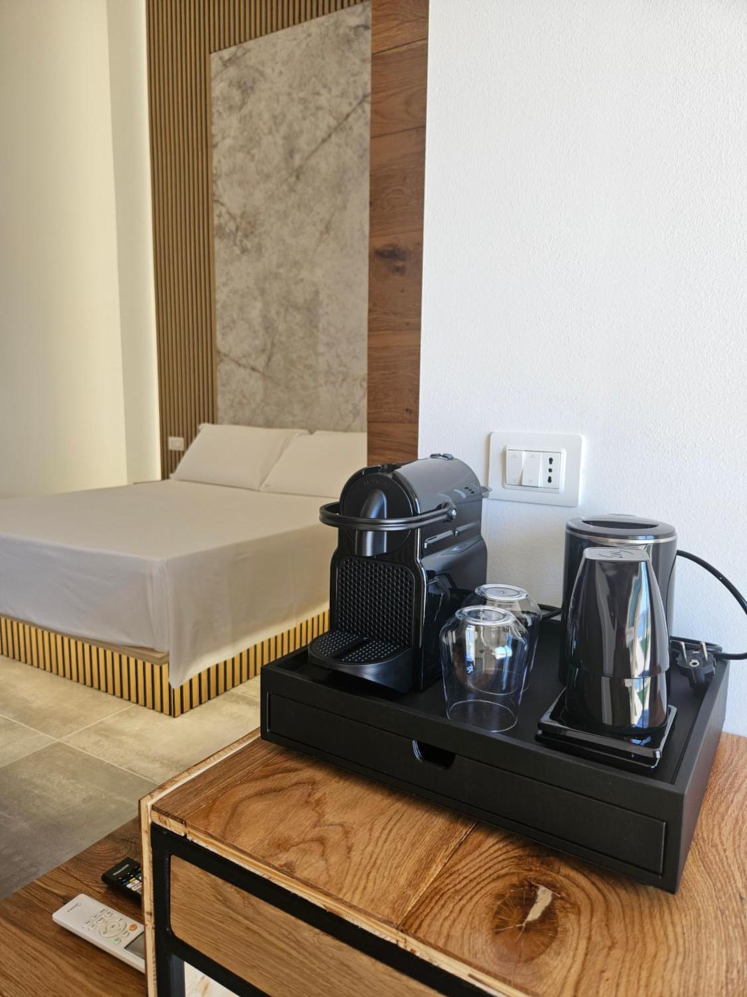 Dada Suites And Sea San Salvo Eksteriør bilde
