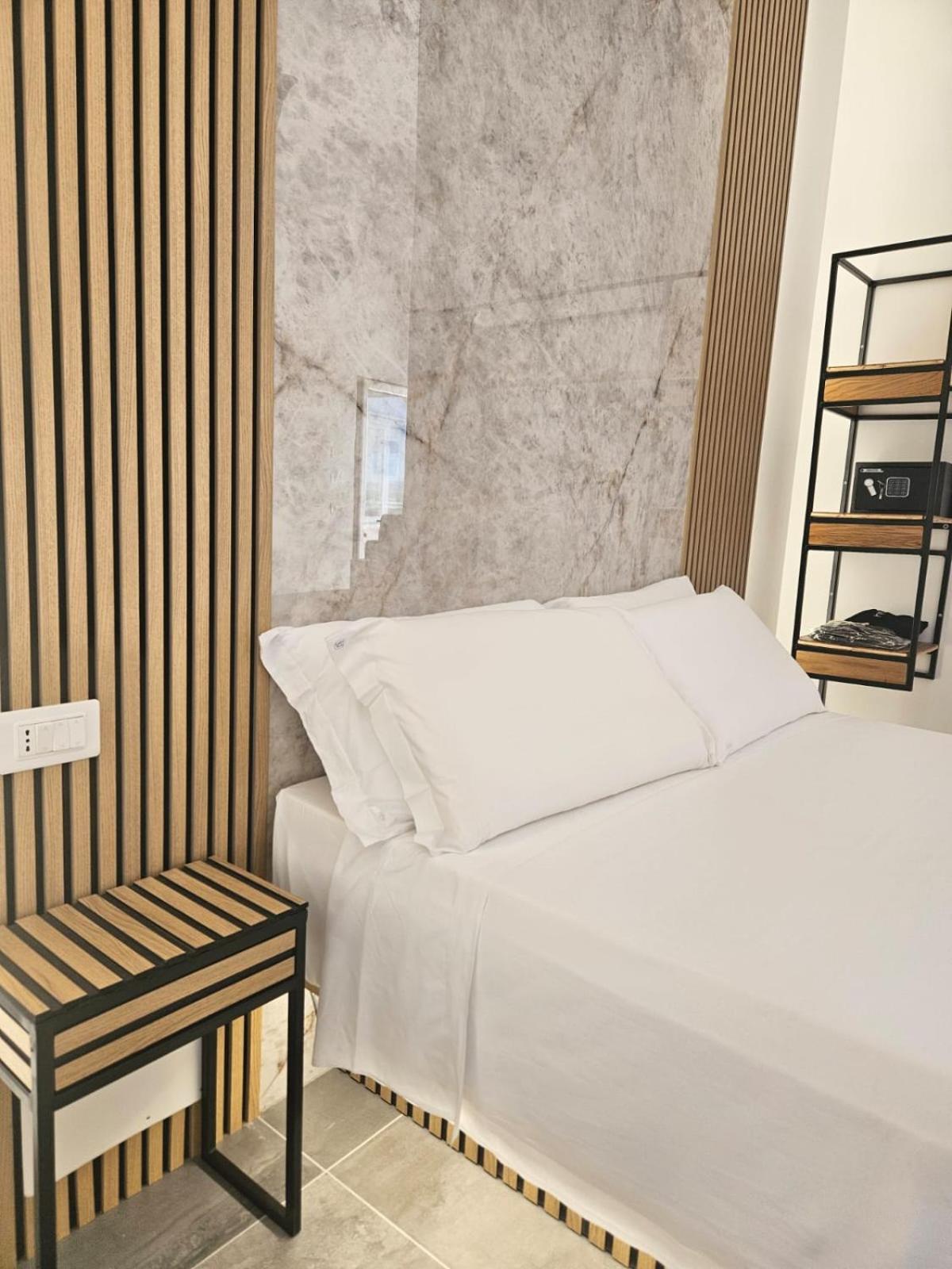 Dada Suites And Sea San Salvo Eksteriør bilde